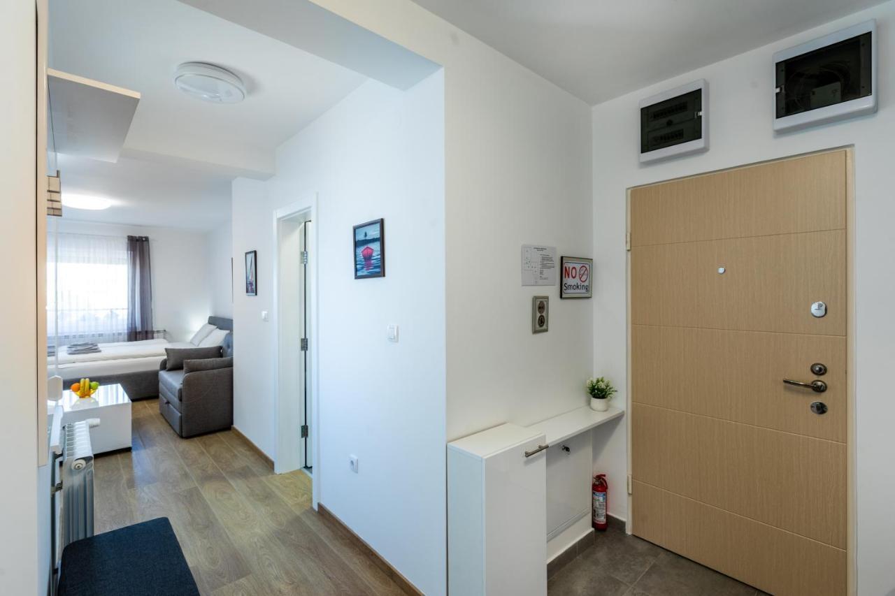 Mb Apartment Subotica Esterno foto